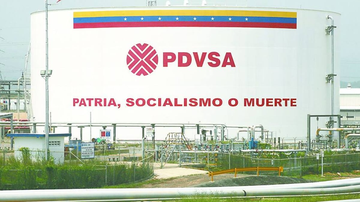 Trump pide indemnización histórica a Venezuela por la expoliación de activos petroleros de EE.UU.: una disputa de billones de dólares que puede alterar el equilibrio energético internacional.