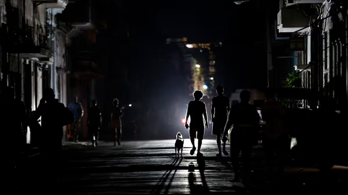 La Energía de la Solidaridad: Sheinbaum reafirma su compromiso con el desarrollo de Cuba a través del apoyo petrolero en momentos críticos.