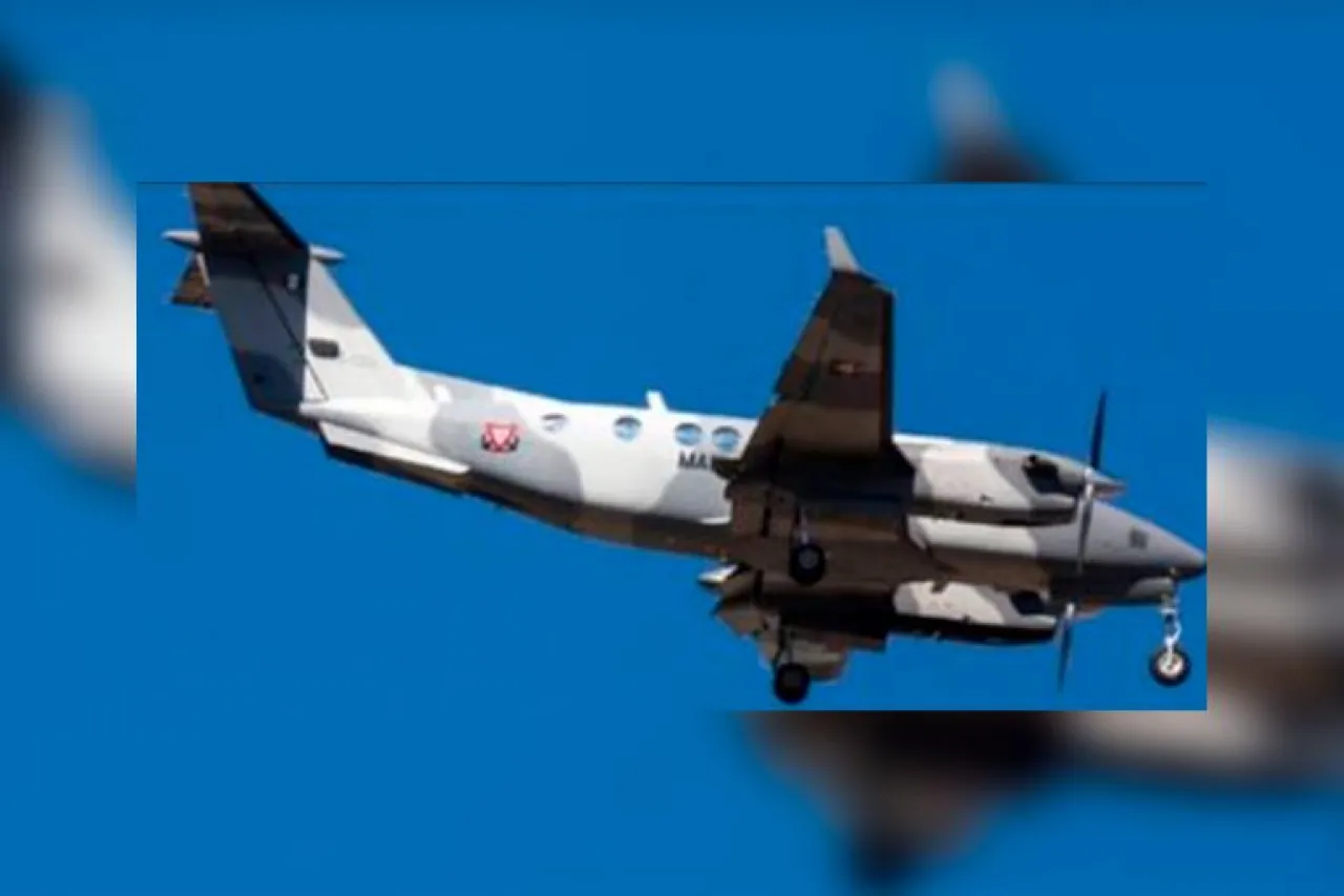 Descubre la Identidad de la Sórdida Víctima que Completa el Cuadro Trágico del Accidentado Avión de la Marina en Texas